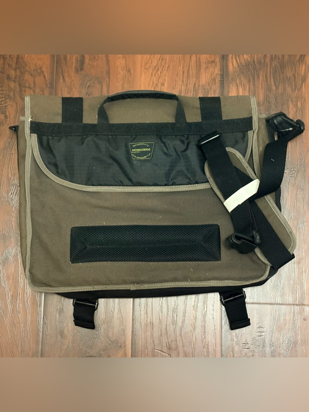 Mobile Edge Brown Canvas Laptop Messenger Bag Shoulder Briefcase